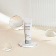 Kép 4/4 - Holika Holika Less On Skin Vegan Shield Mineral Sun Cream SPF50+ Ásványi Fényvédő